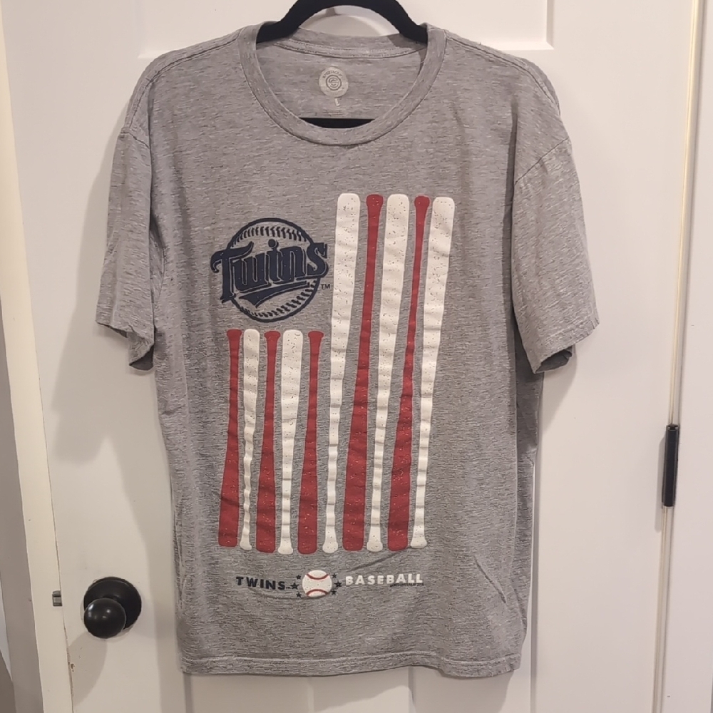 Twins Baseball Gray and Red Short Sleeve Tee